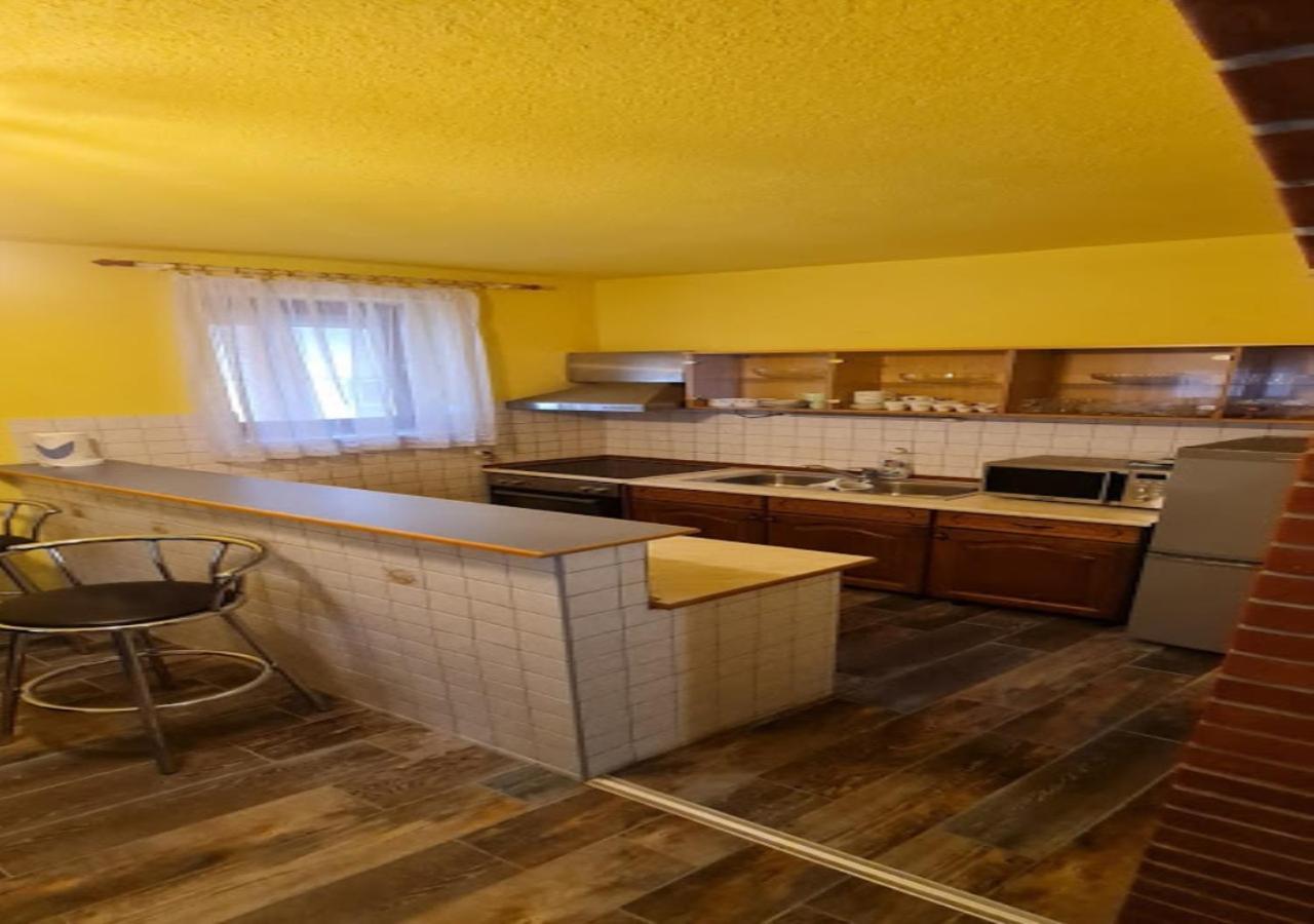 Oazis Apartman Harkan Exterior foto